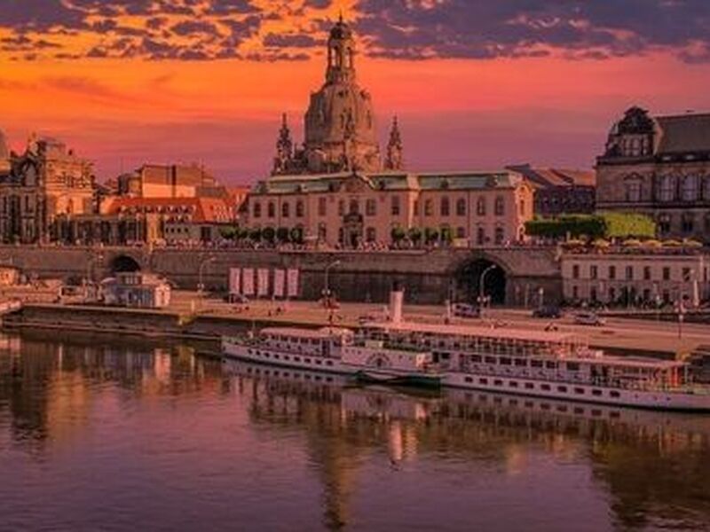 Otobüs İle Büyük Avrupa Masalı İzmir Hareketli