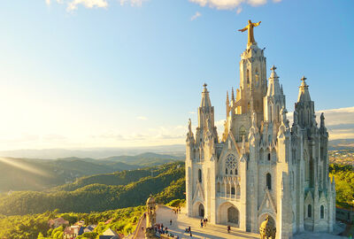 Görkemli İspanyol İkilisi Madrid & Barselona  4 Gece - THY ile 28 Aralık (Yılbaşı Özel) AT1286