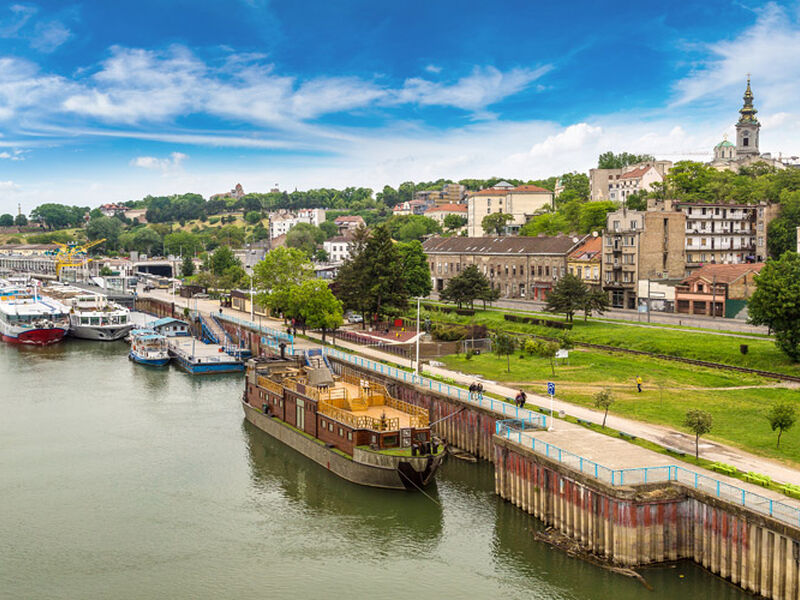 Vizesiz İzmir Hareketli Uçaklı Balkan Masalı Turu (Ekstra Turlar Dahil) 7 Gece BEG-BEG 2026 Dönemi
