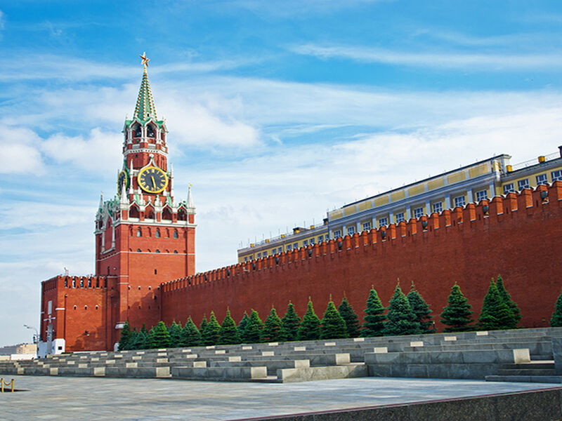 VİZE DAHİL BİR RUSYA MASALI TURU Moskova & St. Petersburg