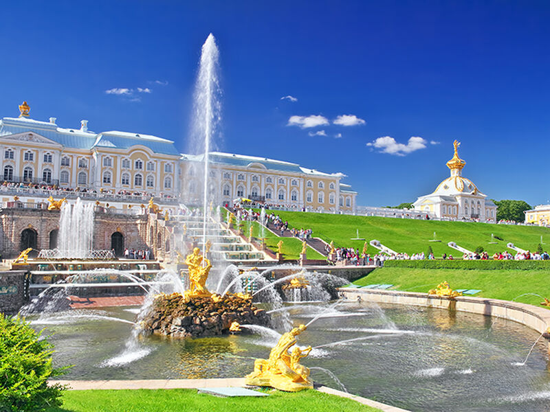 BİR RUSYA MASALI TURU Moskova Şehir Turu & St. Petersburg Şehir Turu Dahil!!!