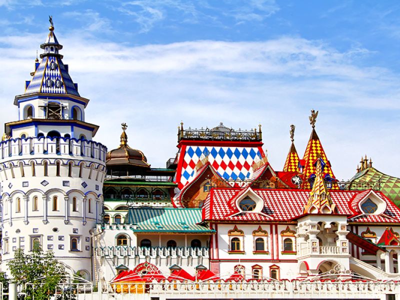 BİR RUSYA MASALI TURU Moskova Şehir Turu & St. Petersburg Şehir Turu