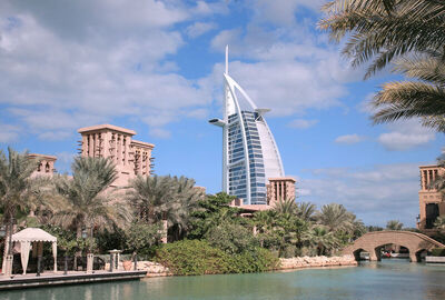 BİR DUBAİ MASALI TURU DUBAİ ŞEHİR TURU VE ABRA GEÇİŞİ DAHİL A Jet Havayolları  ile