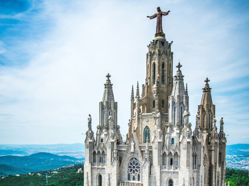 Comfort İspanya & Endülüs Pegasus Hava Yolları ile 7 Gece (BCN-MAD) Ekstra Turlar Dahil 2026