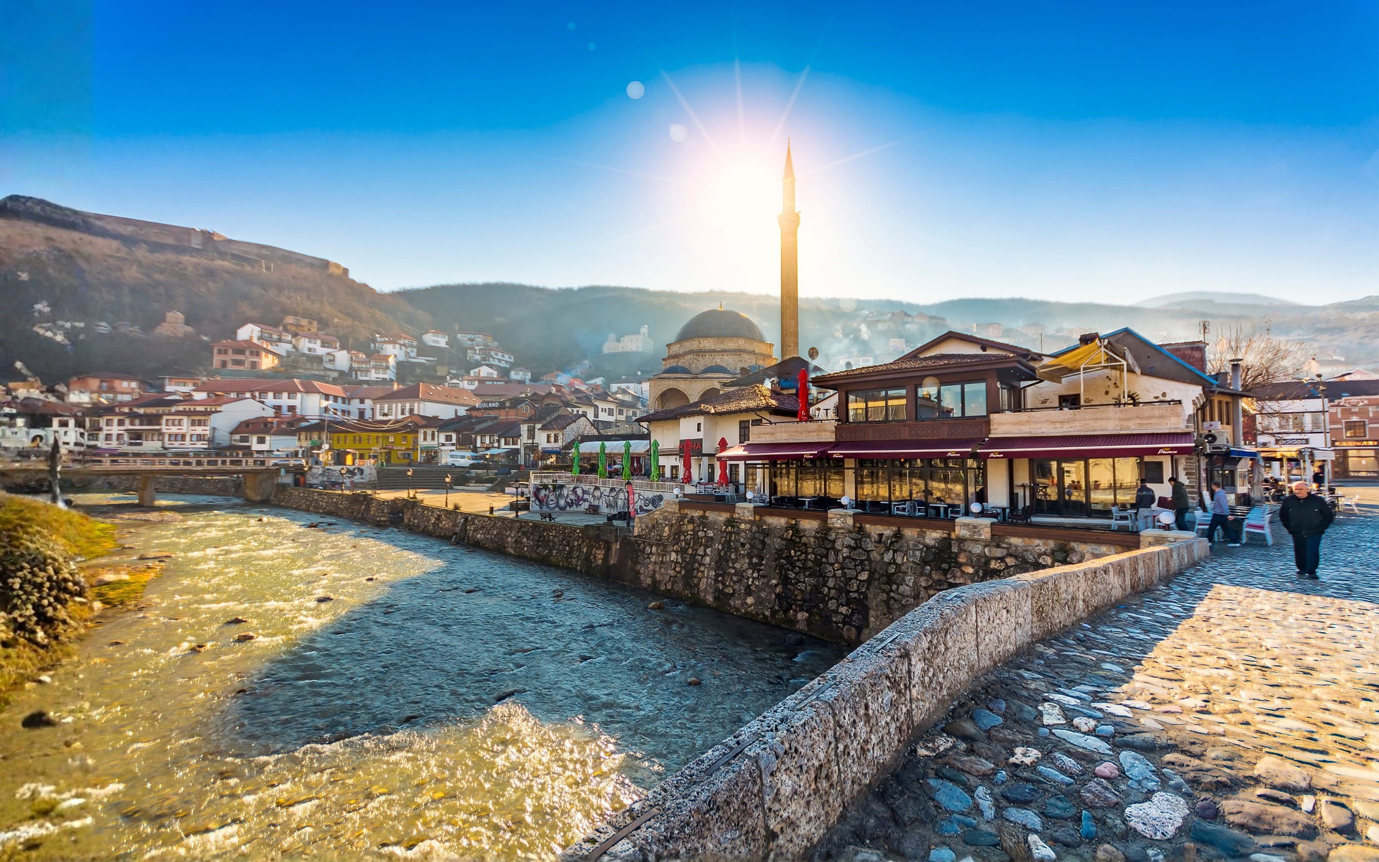 Otobüs İle Balkan Masalı (7 Gece - Tüm Çevre Gezileri ve Ekstra Turlar Dahil - Selanik Konaklama Farkıyla) İzmir Hareketli