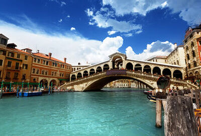 Otobüs İle Büyük İtalya ve Yunanistan Masalı (Ekstra Turlar ve Çevre Gezileri Dahil) İzmir Hareketli